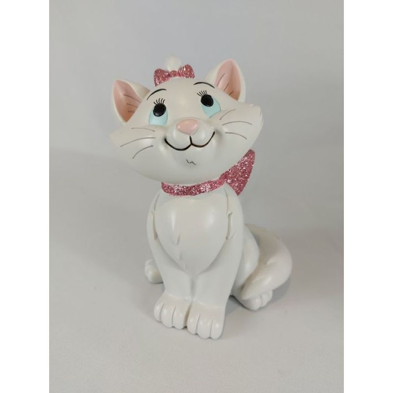 Disney figurine Marie