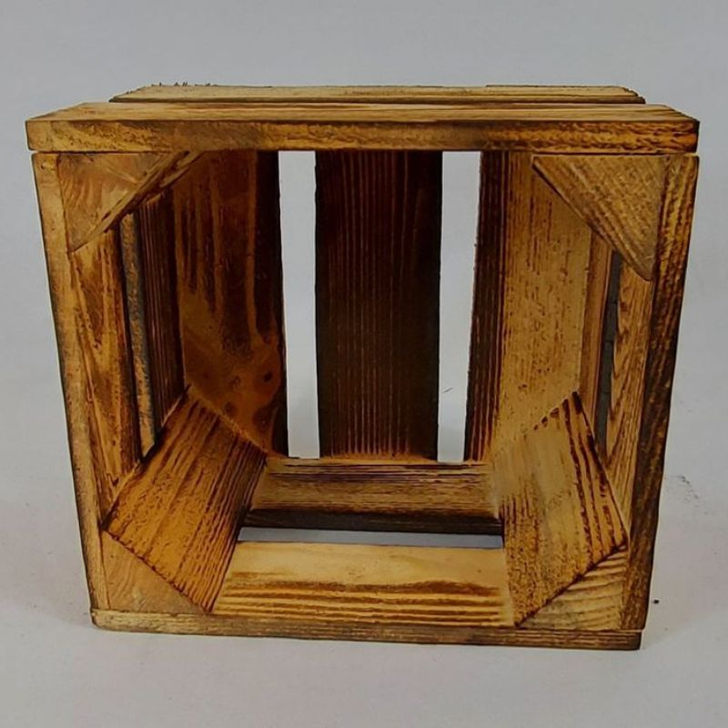 Caisse en bois brûlée mini