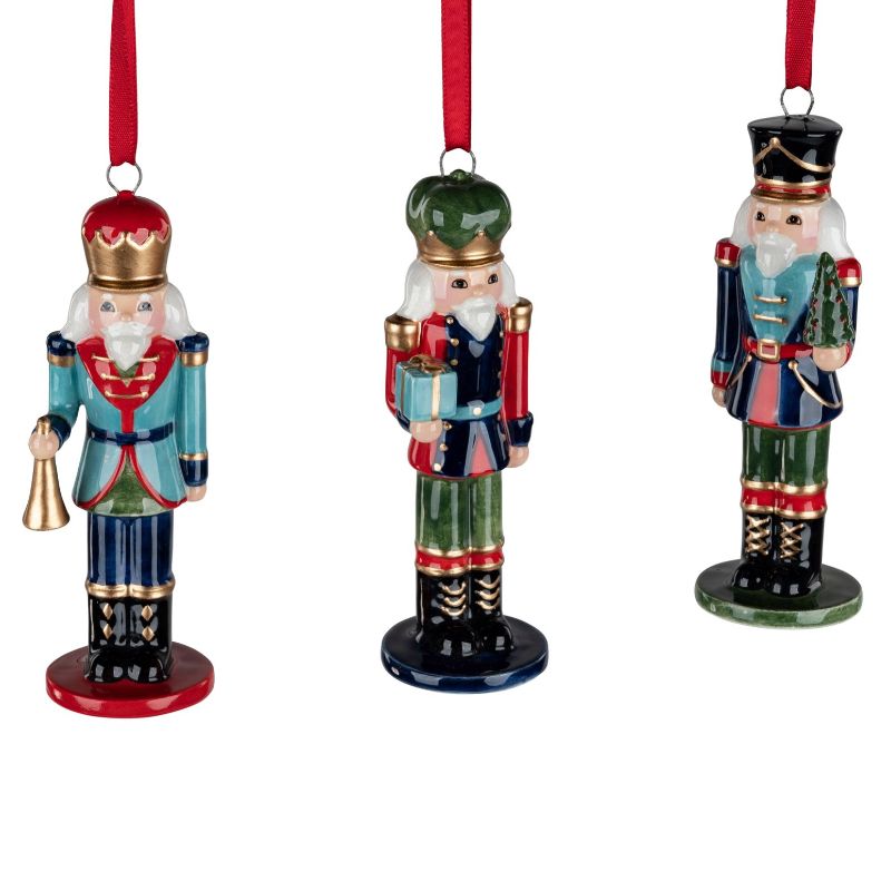 Casse noisettes à suspendre